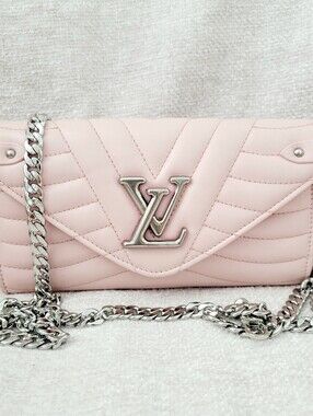Louis Vuitton Pink Quilted Wave Wallet With Chain Pochette Speedy Neverfull